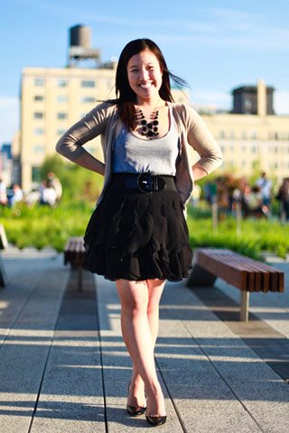  Moda en la calle “The High Line”! Conjunto con falda corta y camiseta