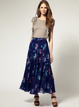 Consejos de moda: Faldas para piernas gruesas y tobillos delgados